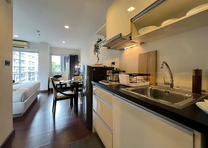 Apartment Modern Cityscape1br - Ultra Fast Wifi - Bts On Nut
